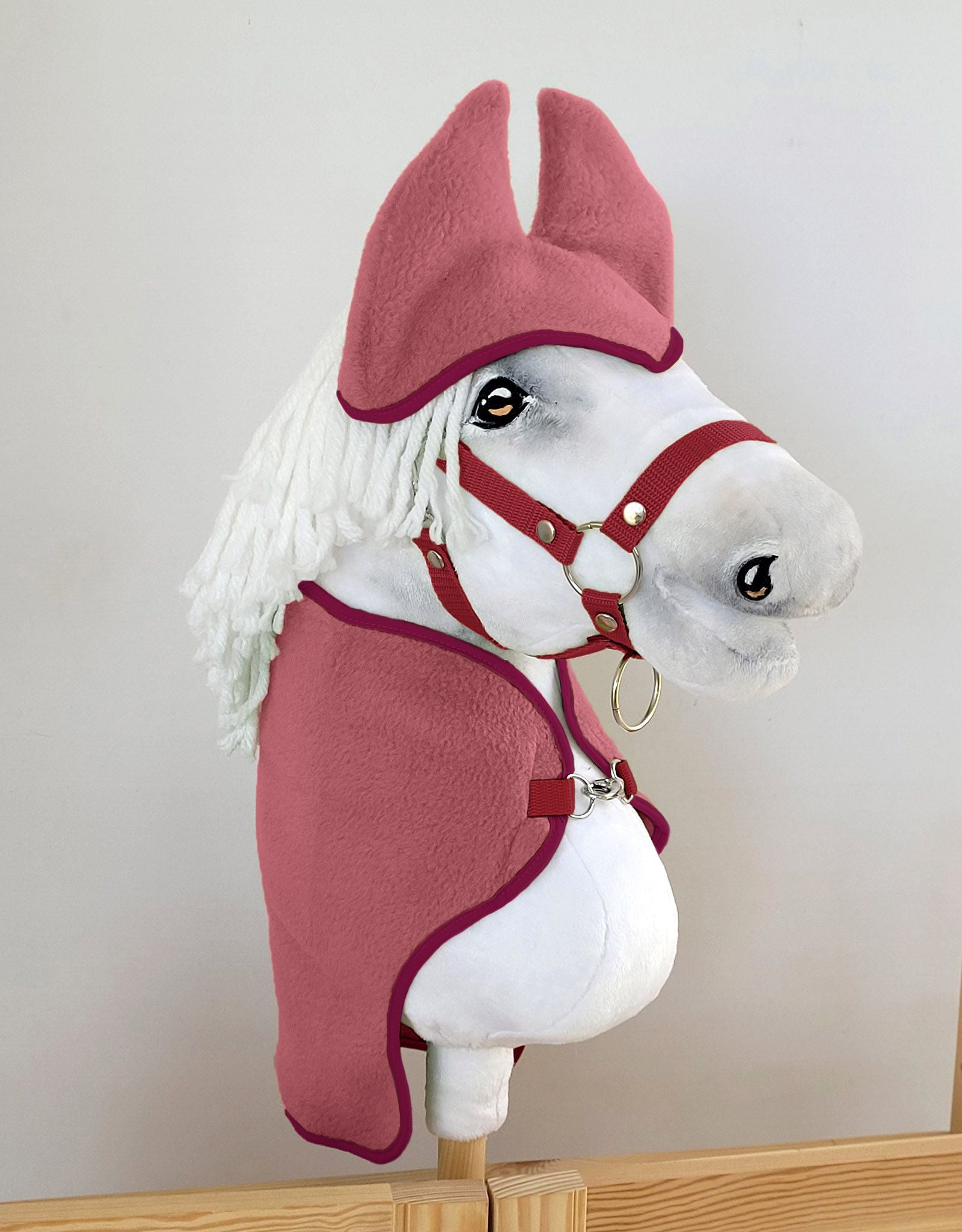 Hobby Horse - Sets 2 Pcs - Fleece Blanket with Earmuffs - Big A3